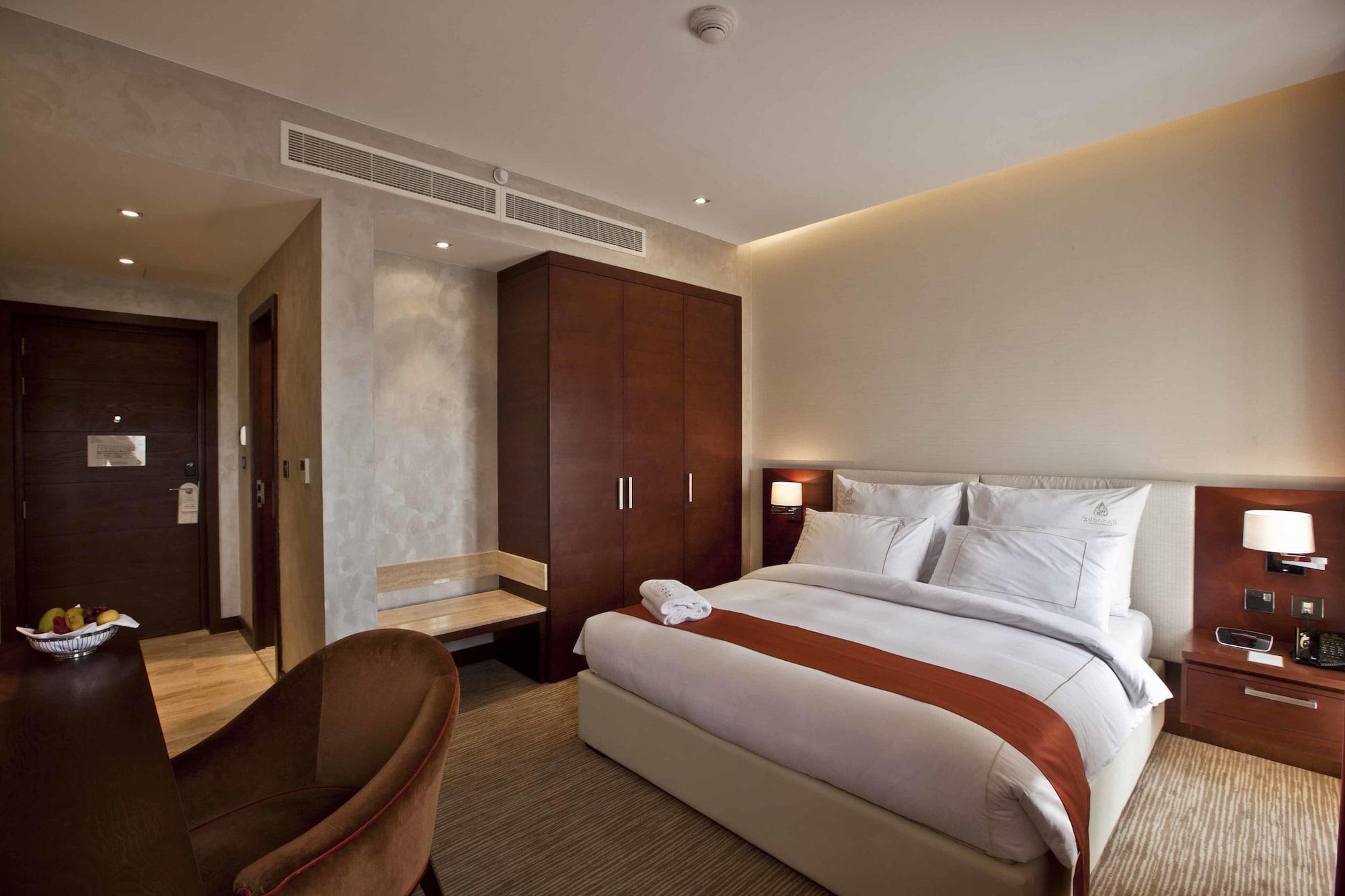 Hotel Zubarah 3*